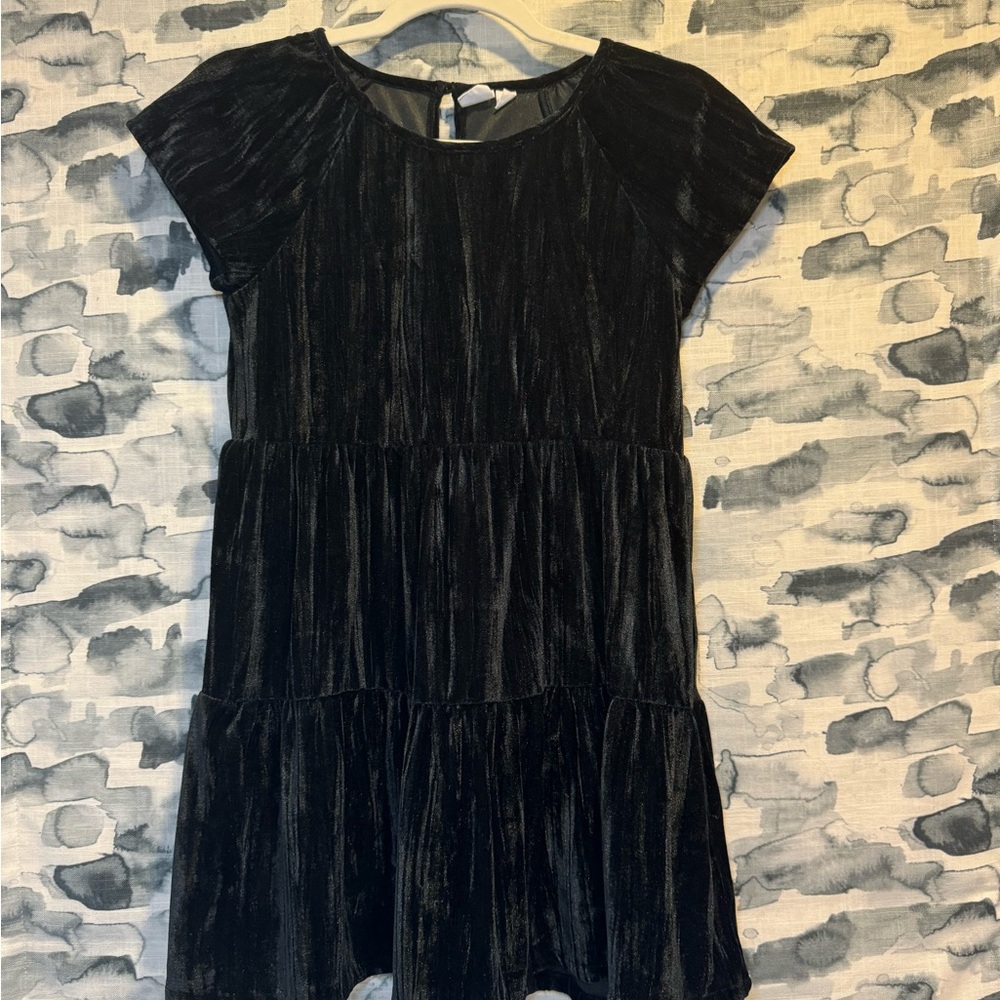Gap Kids black velvet tiered dress size L